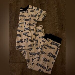 Carters 6t pajama set